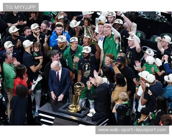 决赛MVP争夺激烈，关键表现定乾坤，总决赛的mvp是