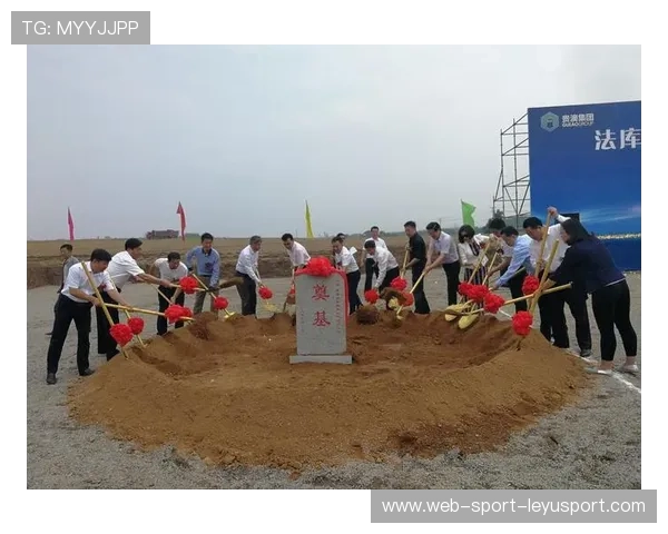 国家队战术体系中加入新元素对手研究透彻,引领足球新时代 国家队战术体系中加入新元素对手研究透彻,引领足球新时代